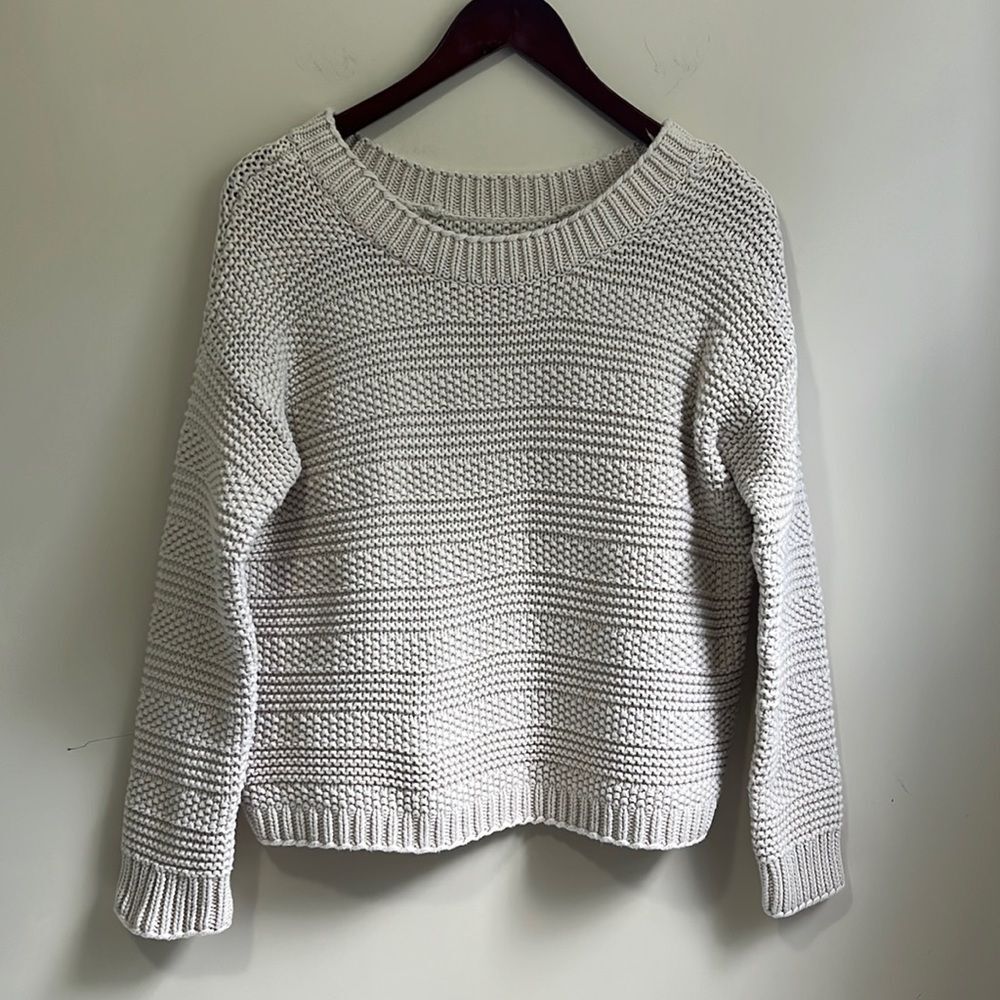LOFT Women’s Cropped Knit Sweater Size Small